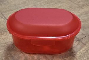 Klickbox Futura Oval - Ruby Red - 12x8x5,5cm